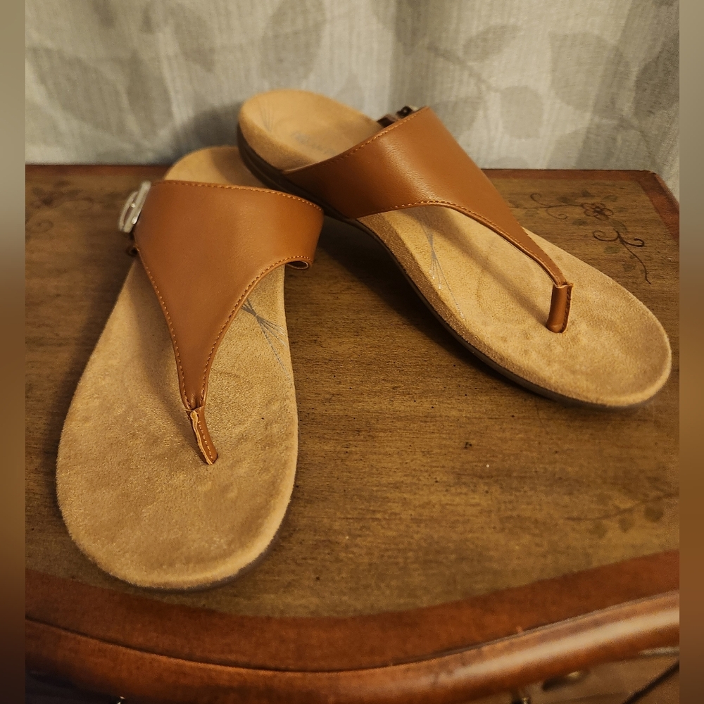 Brown Leather Thong Sandals